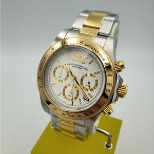 Invicta 9212 Professional 200m Speedway Chronograph 39.5mm Steel/Gold